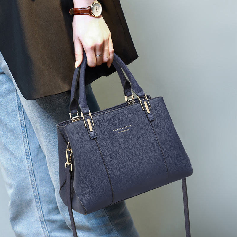 حقيبة يد نسائية عصرية جديدة من - مراجعة Luxury Bags News وسعره