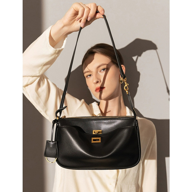 حقائب كروس بودي نسائية عصرية ج - مراجعة Luxury Bags News وسعره