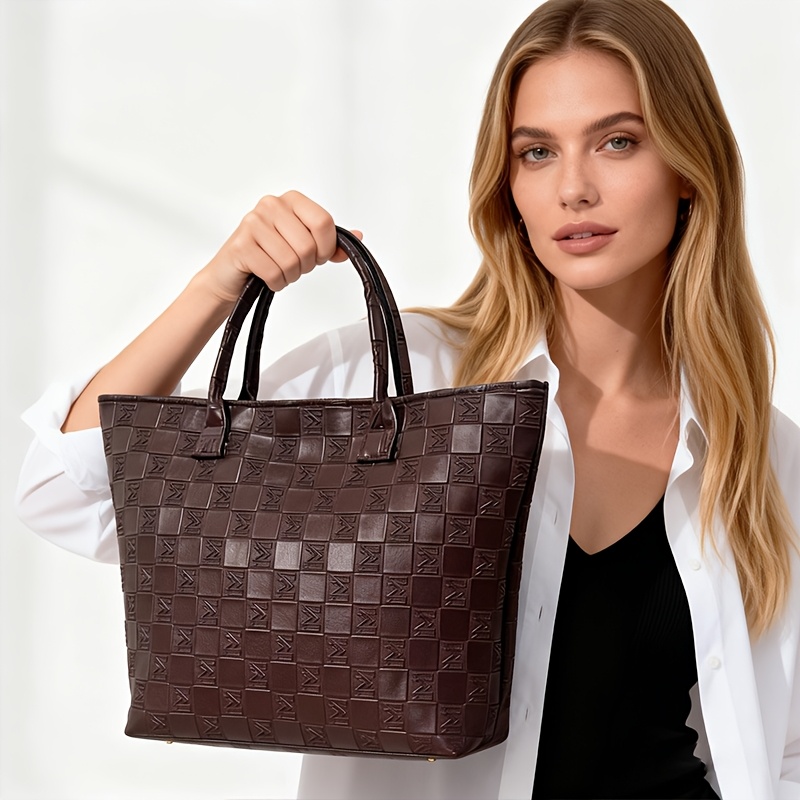 حقيبة يد نسائية فاخرة بنمط مبط - مراجعة Luxury Bags Vendor وسعره
