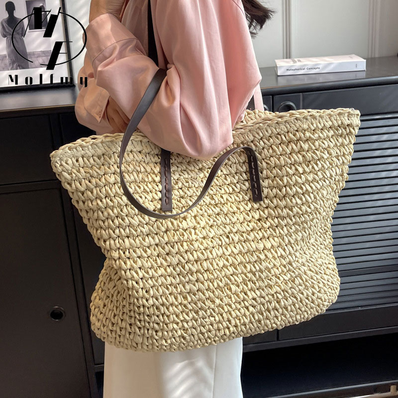 حقائب يد كبيرة من القش المنسوج - مراجعة Luxury Bags Vendor وسعره