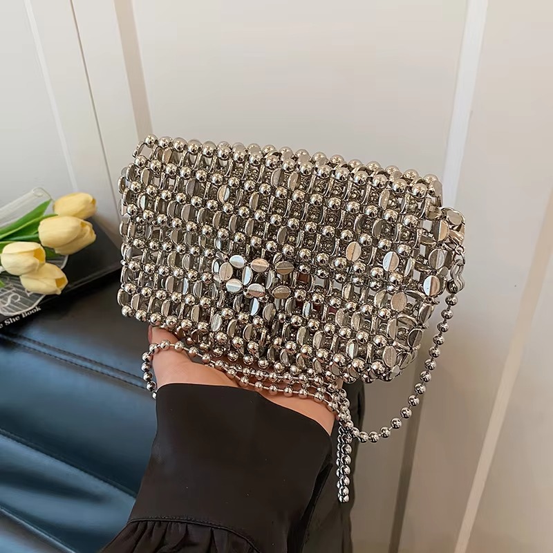 حقائب سهرة فاخرة من الجلد الصن - مراجعة Luxury Bags Storage وسعره
