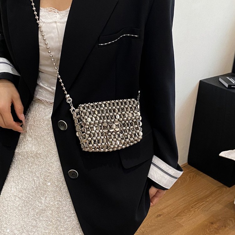 حقائب سهرة فاخرة من الجلد الصن - مراجعة Luxury Bags Storage وسعره